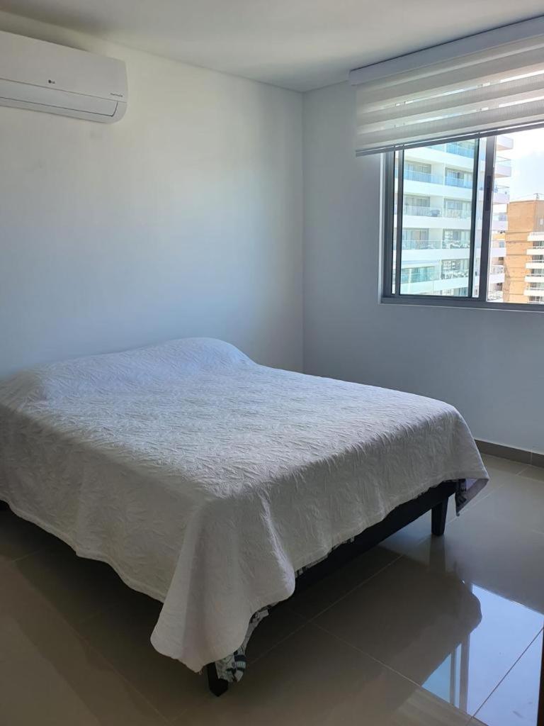 Apartamentos Cartagena Marbella Suite ภายนอก รูปภาพ