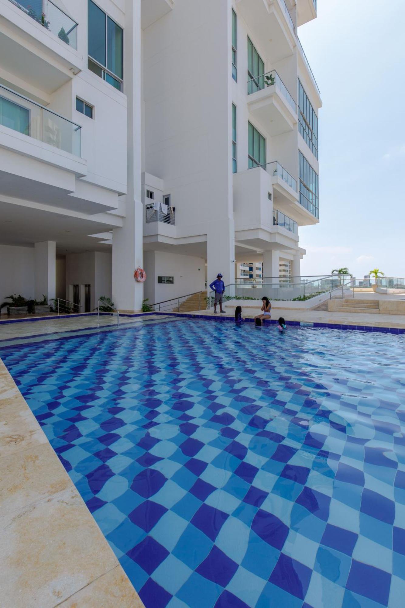 Apartamentos Cartagena Marbella Suite ภายนอก รูปภาพ