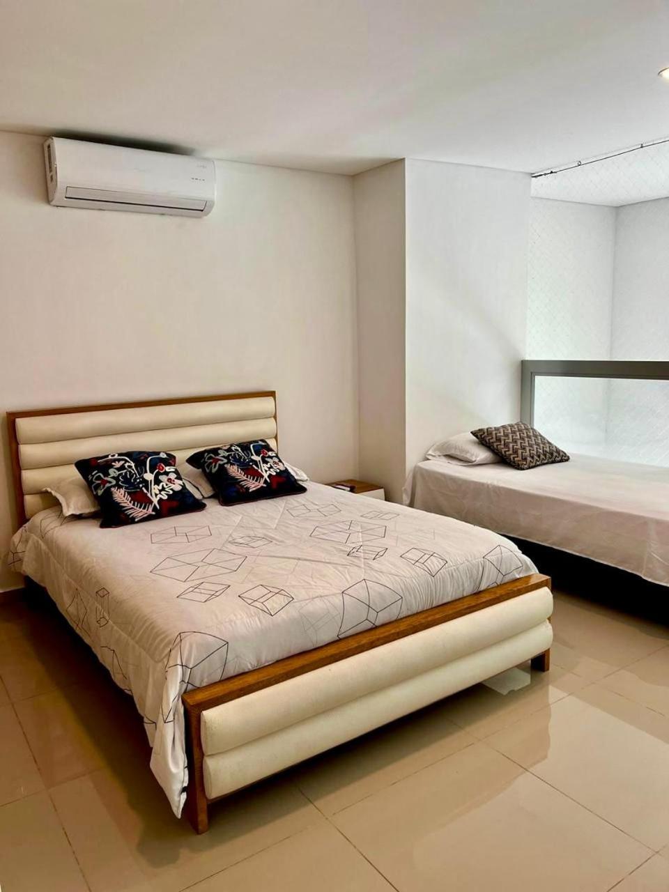 Apartamentos Cartagena Marbella Suite ภายนอก รูปภาพ